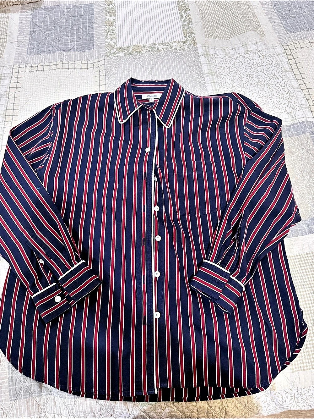 Madewell Long Button-Up Shirt in Stripe Poplin Blue & Red Medium